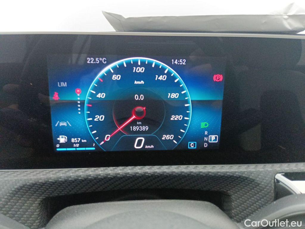 Mercedes  A-Klasse Mercedes-Benz  A 180 d Business Solution 5d #6