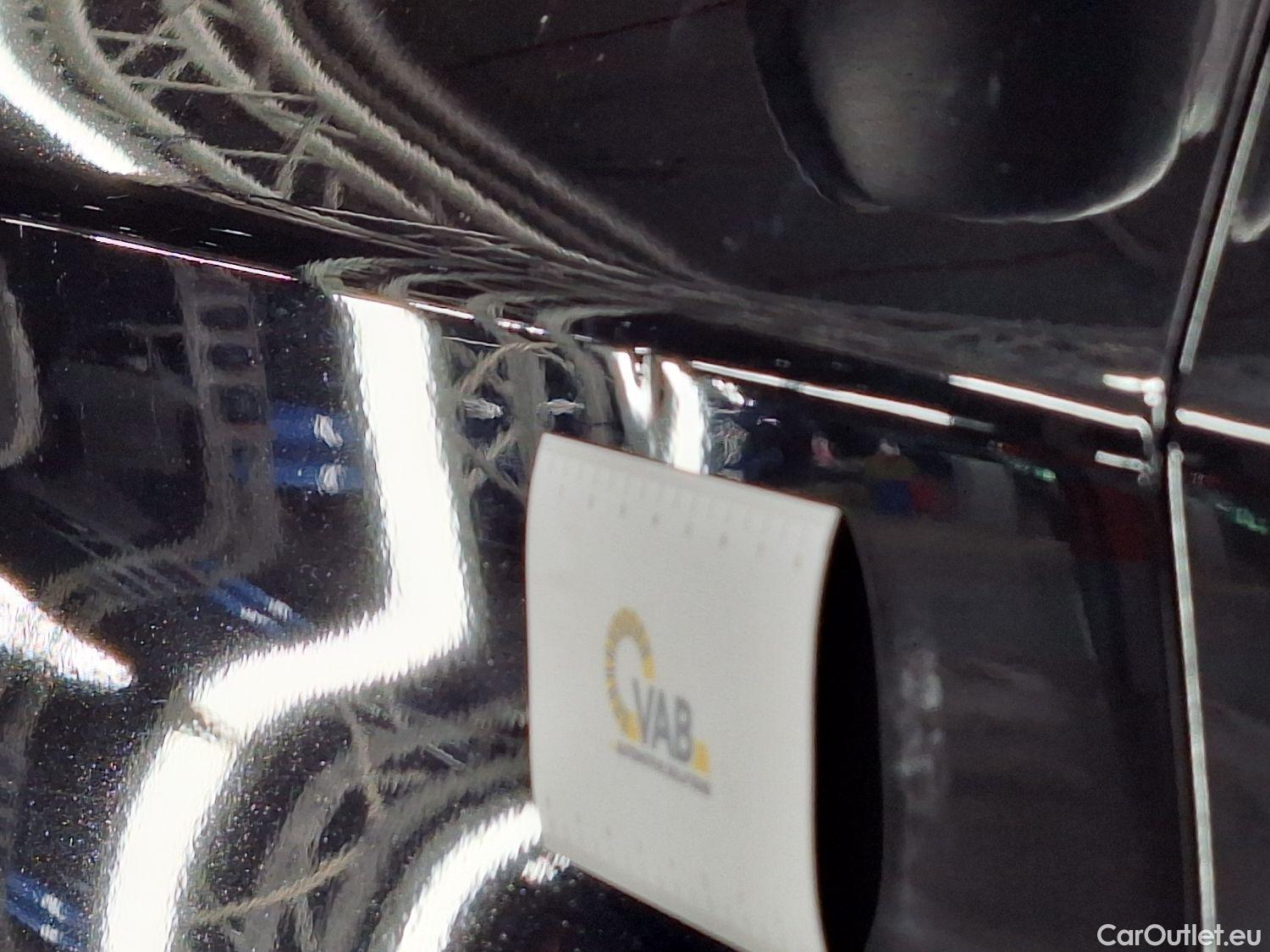 Bmw  X1 BMW,  FL'19, BMW  sDrive16dA (85 kW) 5d #4