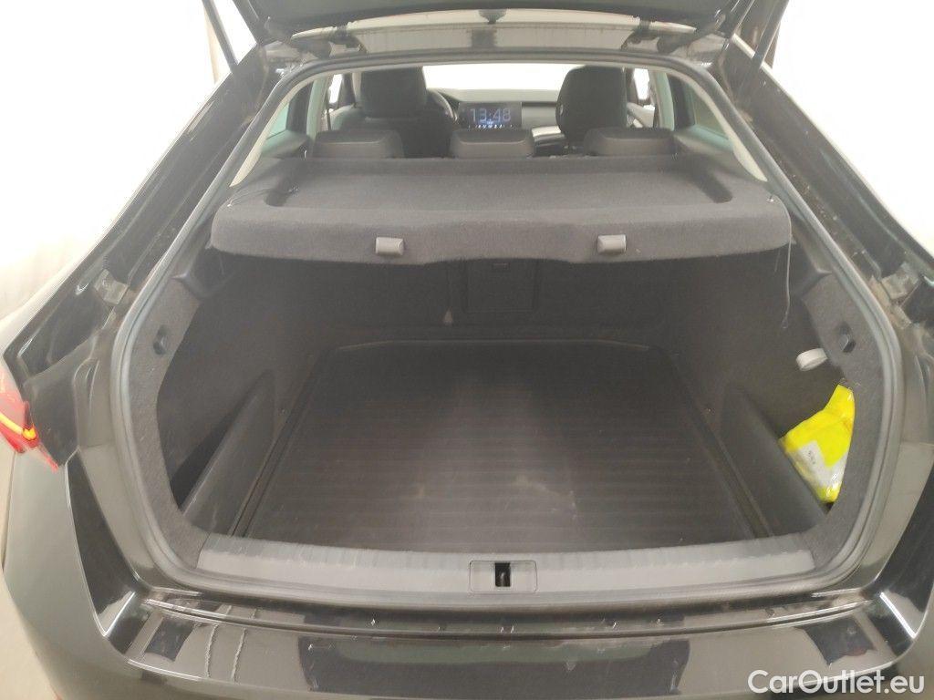 Skoda  Octavia Skoda  2.0 CRTDI 85kW Clever 5d #14