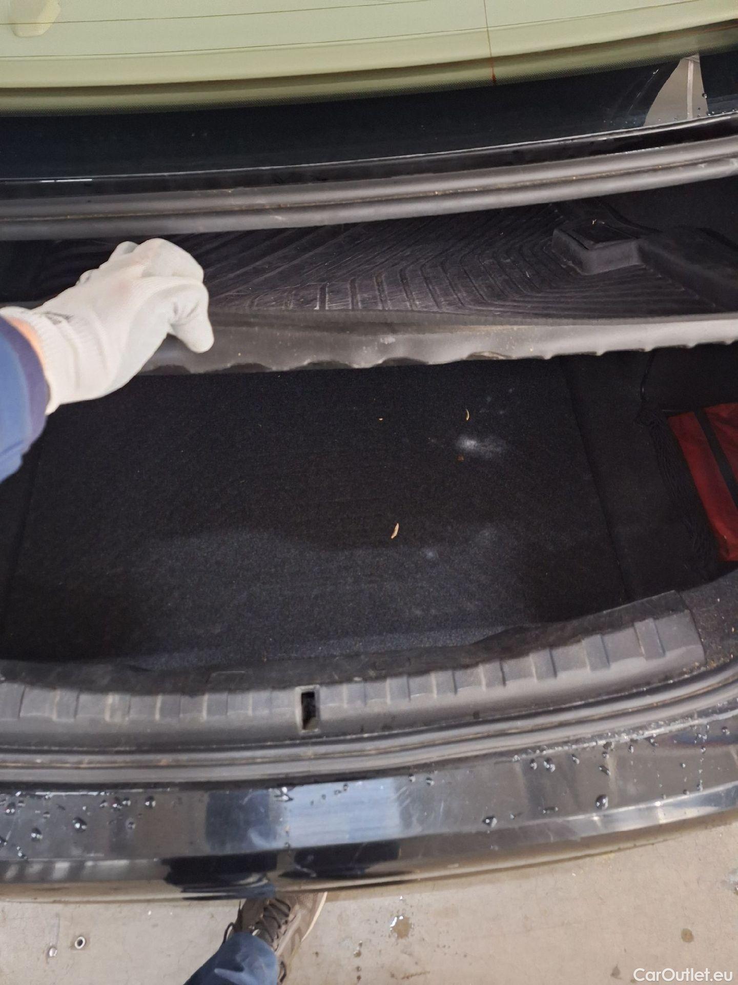 Bmw  Serie 3 BMW, 3-serie '18, BMW 3 Reeks Berline 316dA (90 kW) 4d #1