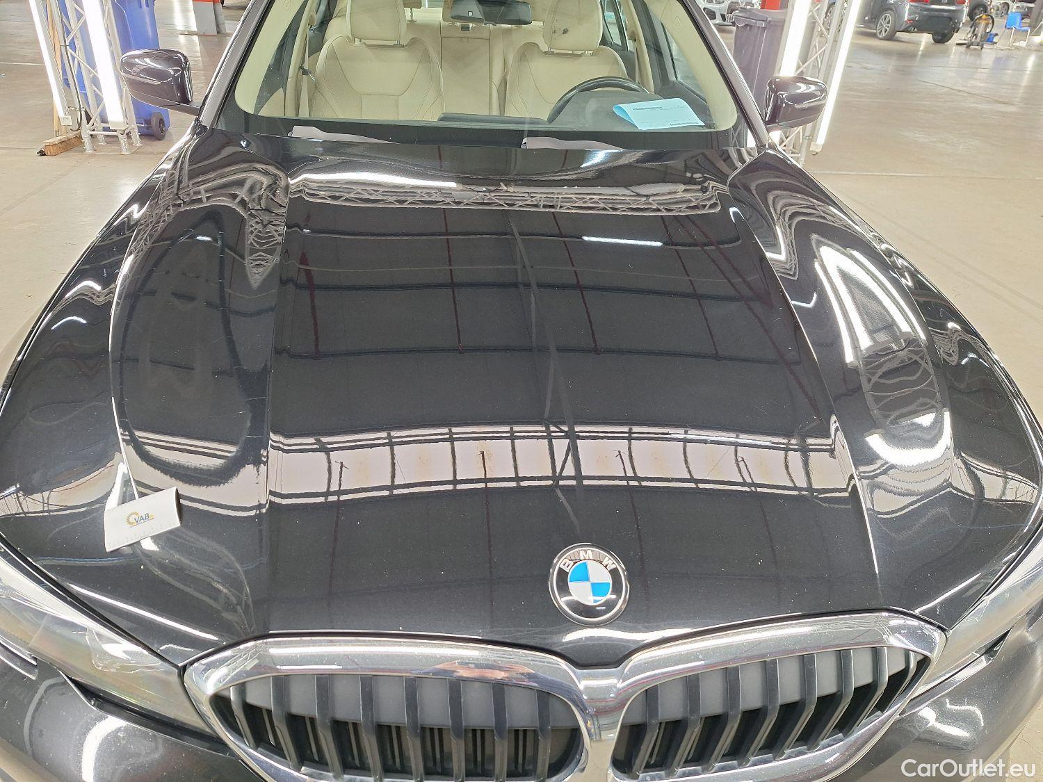 Bmw  Serie 3 BMW, 3-serie '18, BMW 3 Reeks Berline 316dA (90 kW) 4d #43