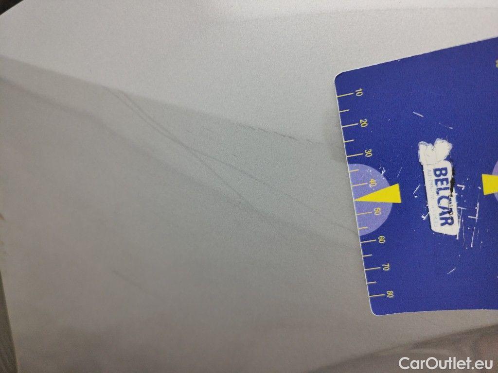 Peugeot  308 Peugeot  SW 1.2 PureTech 110 S&S Active Pack 5d #31