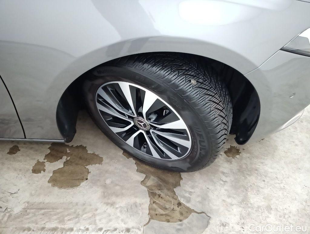 Mercedes  A-Klasse Mercedes-Benz  Limousine A 180 Business Solution 4d #19