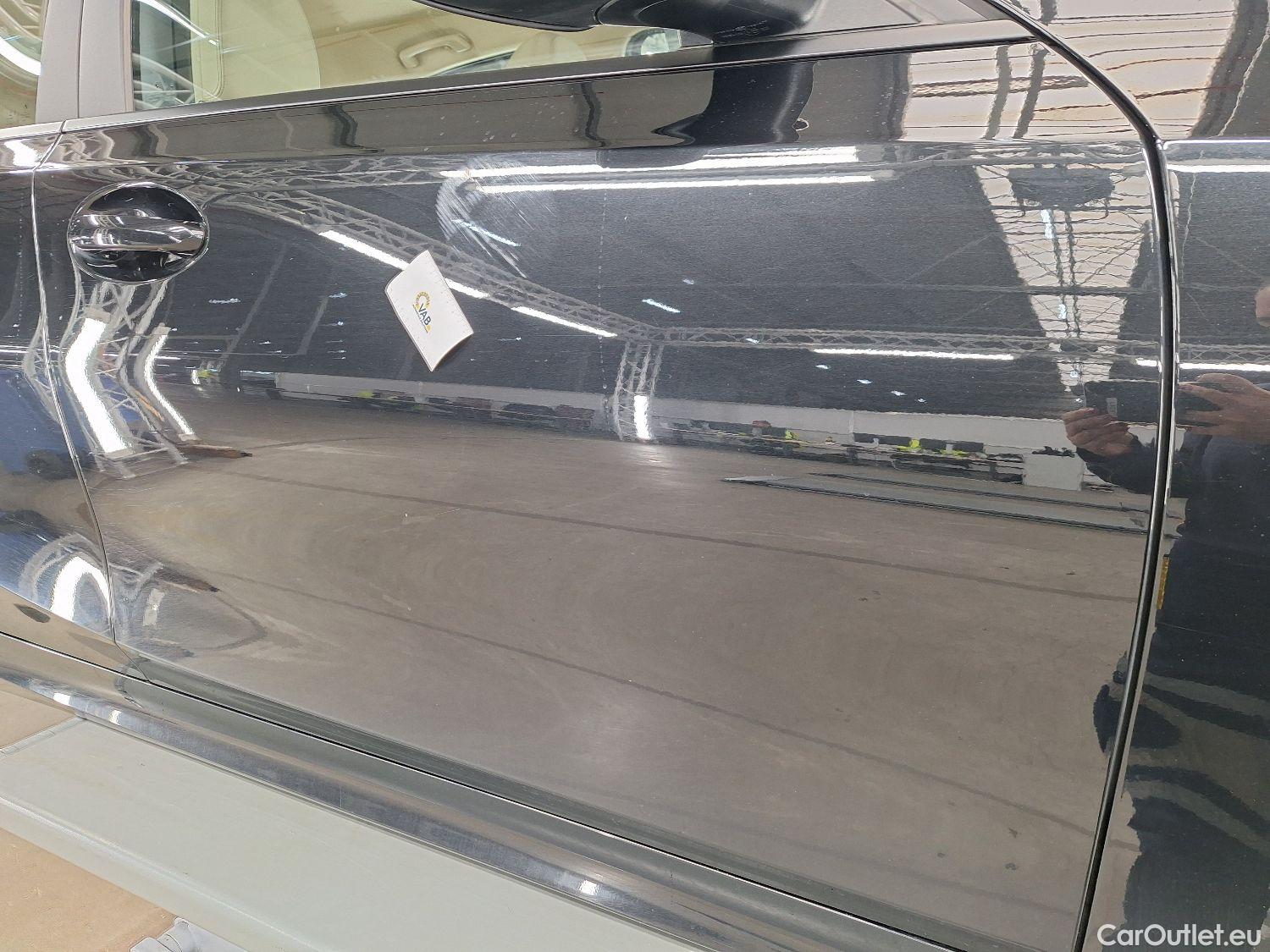 Bmw  Serie 3 BMW, 3-serie '18, BMW 3 Reeks Berline 316dA (90 kW) 4d #26