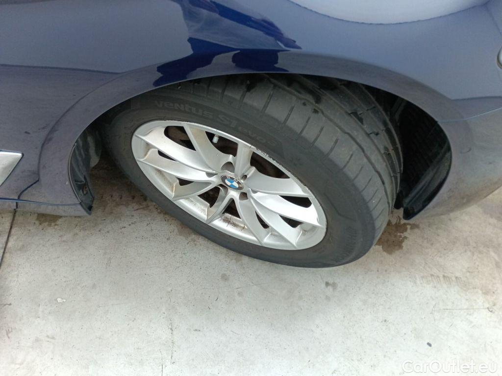 Bmw  Serie 5 BMW 5 Reeks Berline 518d 100kW Aut. 4d #15