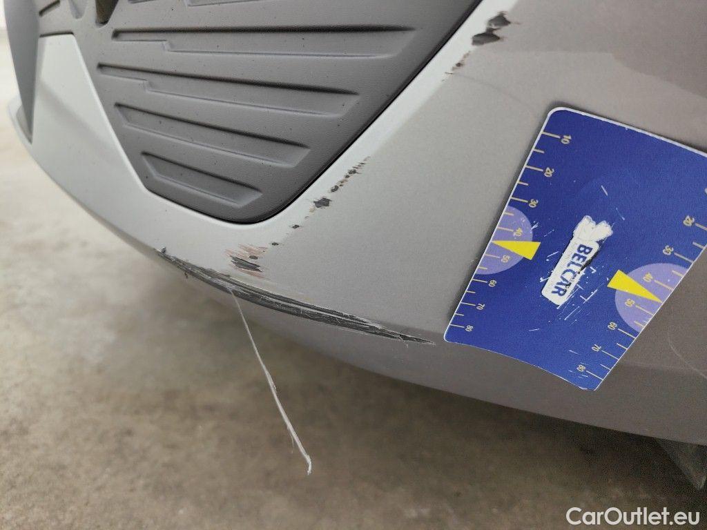 Peugeot  308 Peugeot  SW 1.2 PureTech 110 S&S Active Pack 5d #29