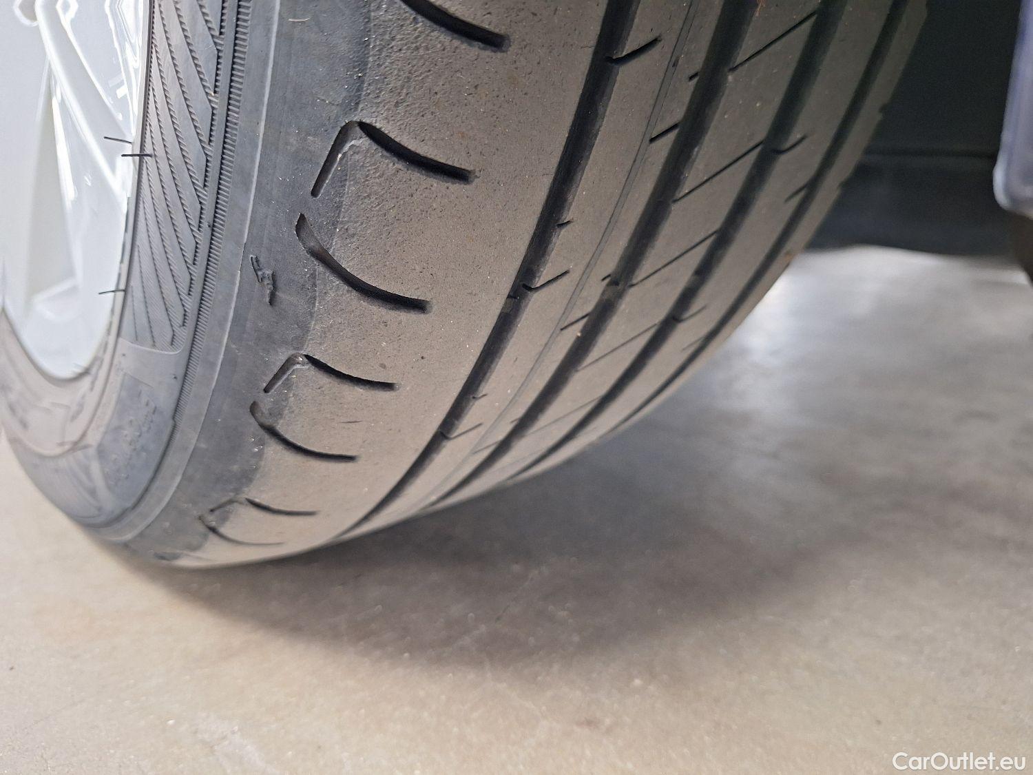 Volkswagen  Golf  VW, VIII '20, Volkswagen VIII 2.0 TDI 85kW Life DSG 5d #34