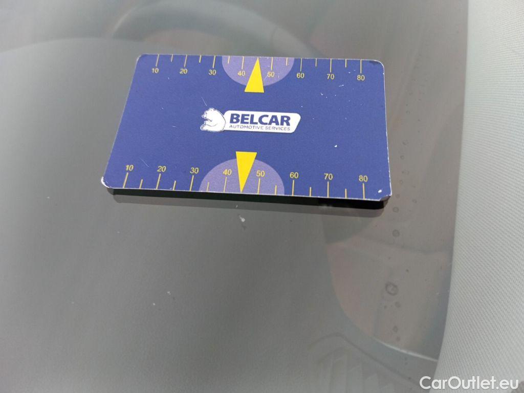 Bmw  Serie 5 BMW 5 Reeks Berline 518d 100kW Aut. 4d #23