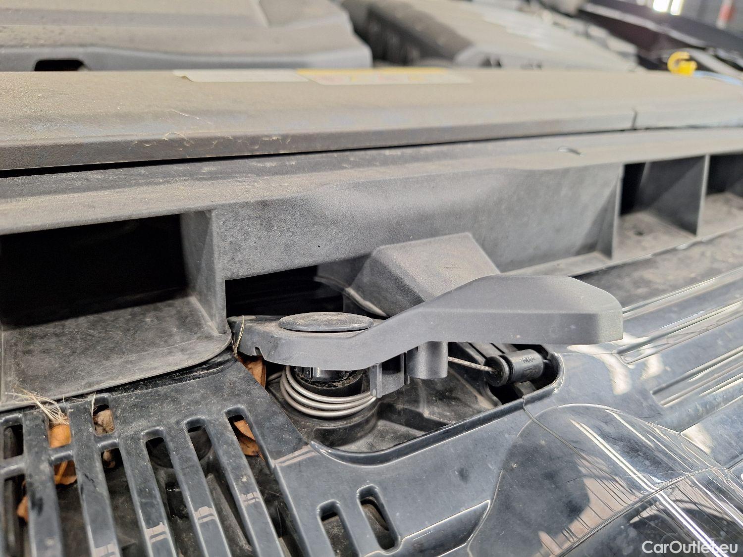 Volkswagen  Golf  VW, VIII '20, Volkswagen VIII 2.0 TDI 85kW Life DSG 5d #32