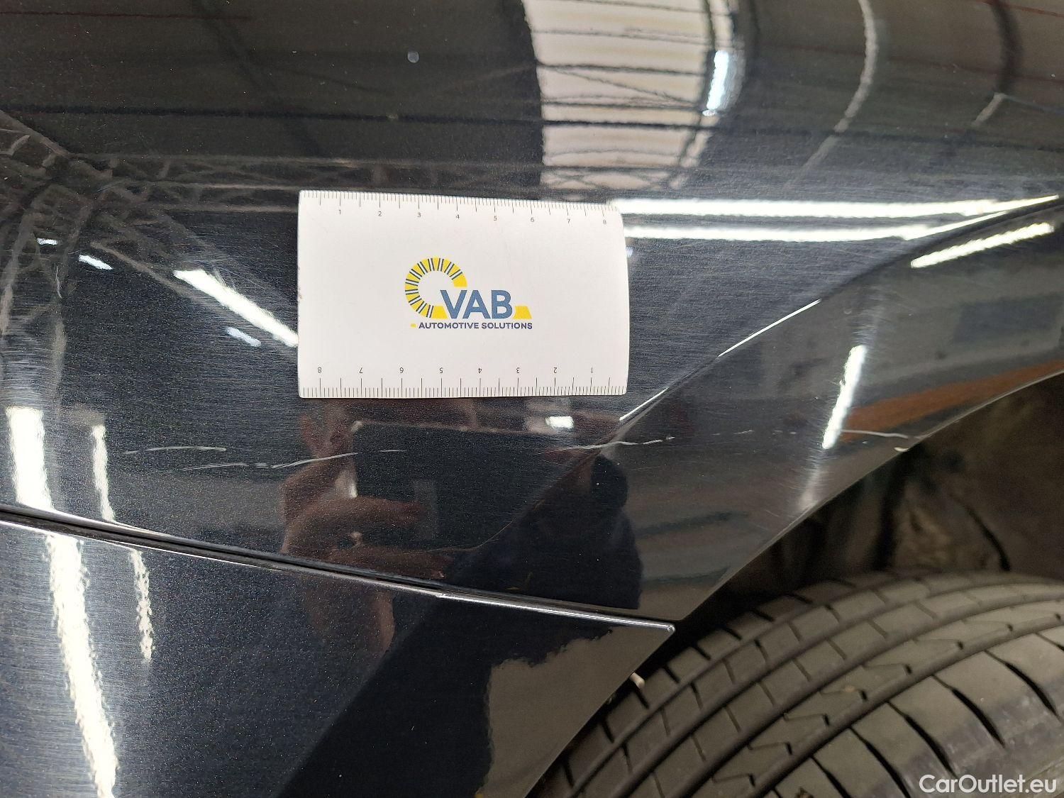 Bmw  Serie 3 BMW, 3-serie '18, BMW 3 Reeks Berline 316dA (90 kW) 4d #32