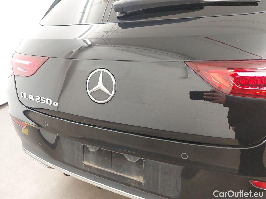 Mercedes  CLA-Klasse Mercedes-Benz CLA Shooting Brake CLA 250 e 5d #35