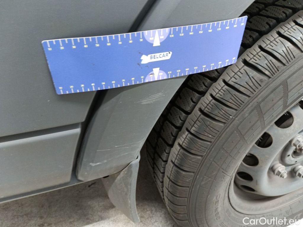 Ford  Transit Ford  350M 2.0TD 130pk 96kW M6 Trend 4d #43