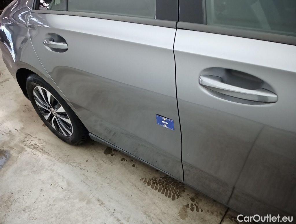 Mercedes  A-Klasse Mercedes-Benz  Limousine A 180 Business Solution 4d #48