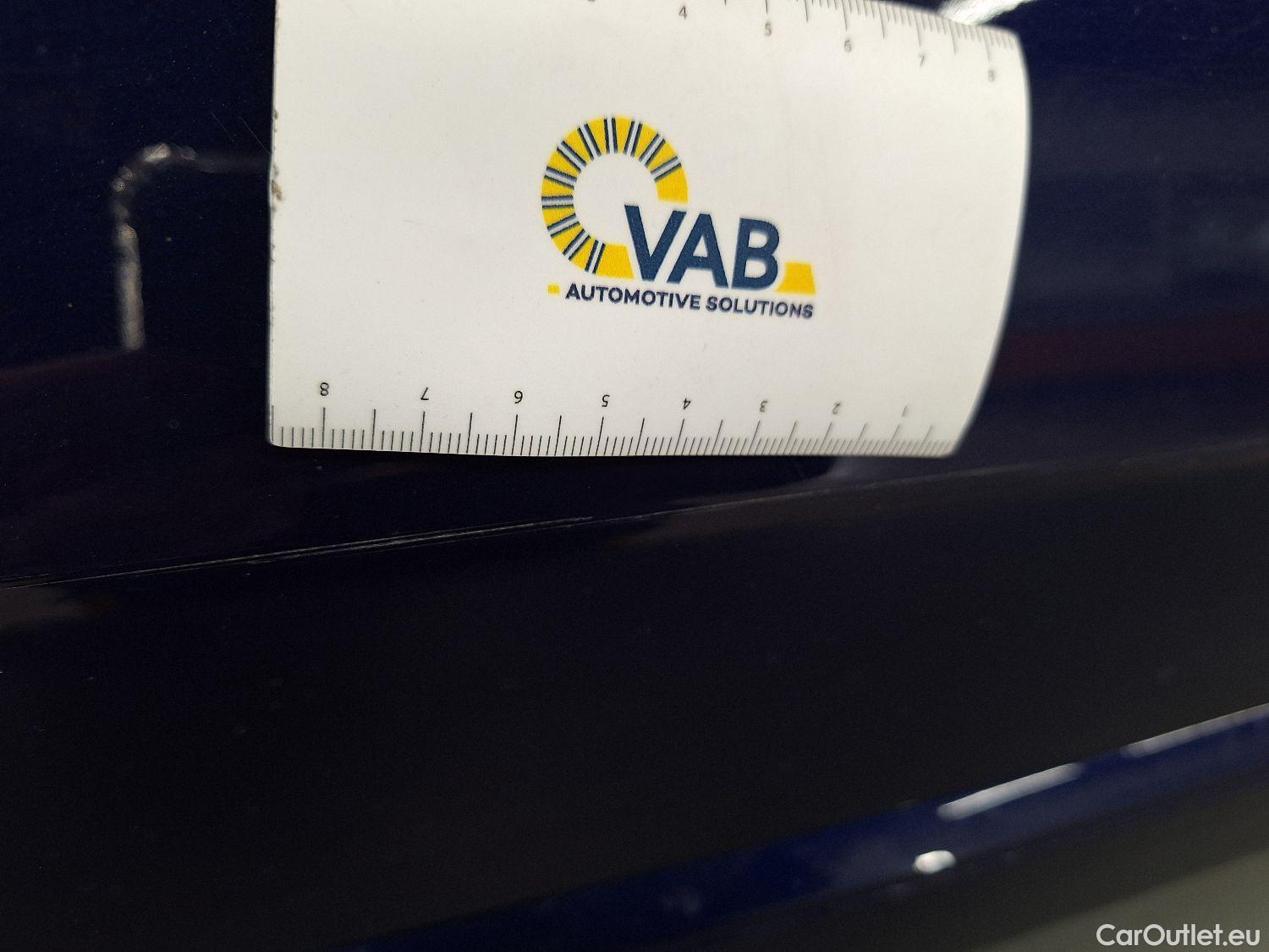 Volkswagen  Golf  VW, VIII '20, Volkswagen VIII 2.0 TDI 85kW Life DSG 5d #6