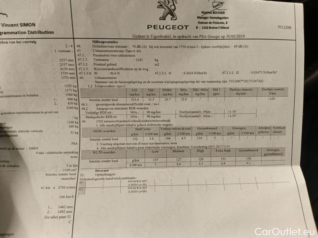 Peugeot  2008 Peugeot  1.2 Puretech 61kW S&S Active 5d #12
