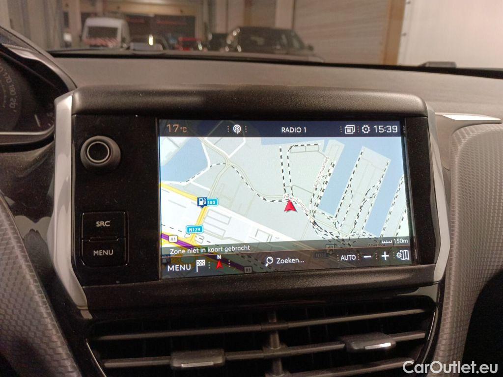 Peugeot  2008 Peugeot  1.2 Puretech 61kW S&S Active 5d #13