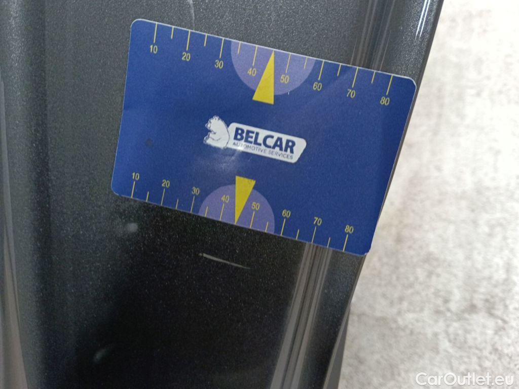 Peugeot  2008 Peugeot  1.2 Puretech 61kW S&S Active 5d #26