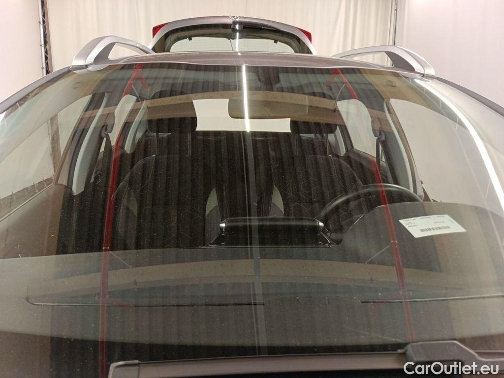 Peugeot  2008 Peugeot  1.2 Puretech 61kW S&S Active 5d #20