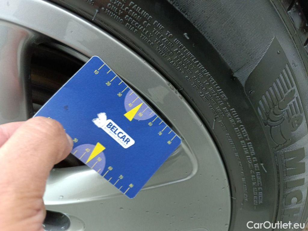 Bmw  Serie 2 BMW 2 Reeks Gran Coupé 216dA (85kW) 4d #24