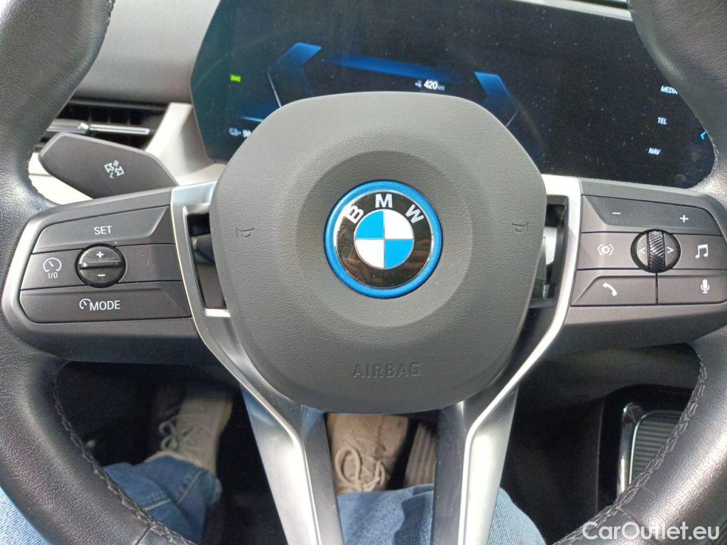 Bmw  iX 1 BMW iX1 66.5 kWh 272hp xDrive30 5d #33