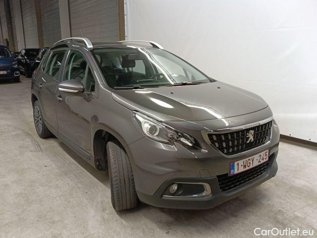 Peugeot  2008 Peugeot  1.2 Puretech 61kW S&S Active 5d #8