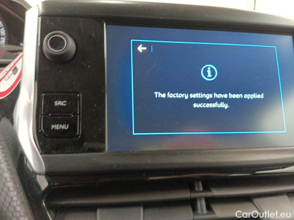 Peugeot  2008 Peugeot  1.2 Puretech 61kW S&S Active 5d #16