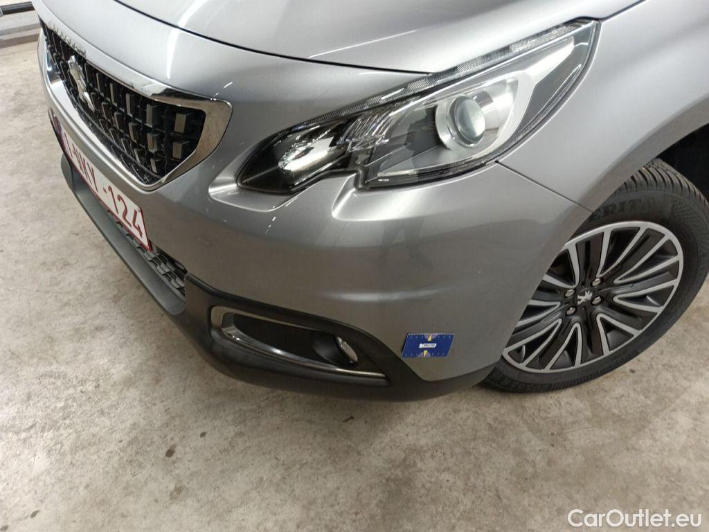 Peugeot  2008 Peugeot  1.2 Puretech 61kW S&S Active 5d #29