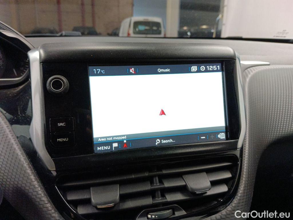 Peugeot  2008 Peugeot  1.2 Puretech 61kW S&S Active 5d #13