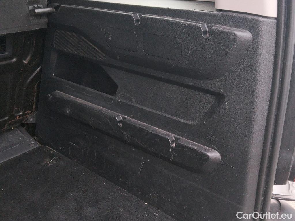  Citroen  Berlingo CITROEN  / 2018 / 4P / combi Talla M BlueHDi 100 S&S LIVE (AC) #40