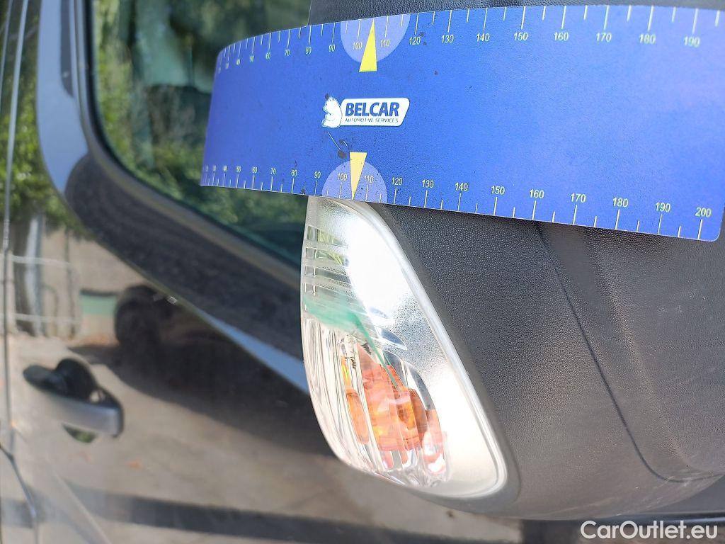 Renault  Master Renault  L2H2 En. Bl. dCi 150 - 3.5 Grand Confort 4d #27