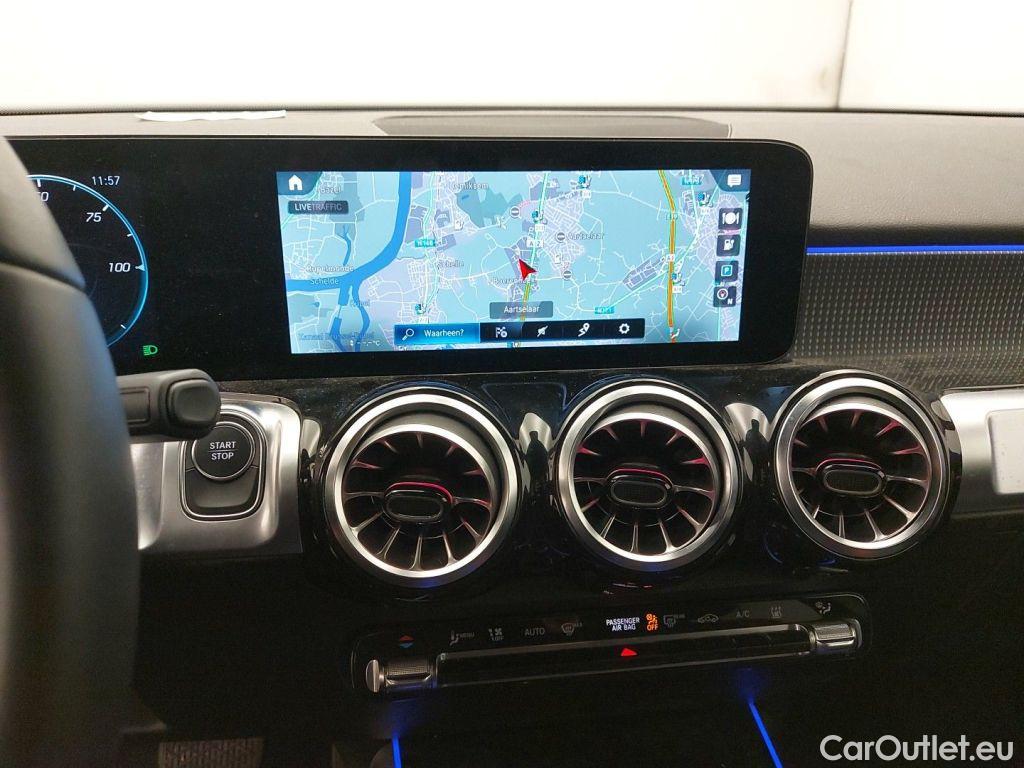 Mercedes  EQB MERCEDES  (X253) 66.5 kWh  250 190hp Business Line 5d #11