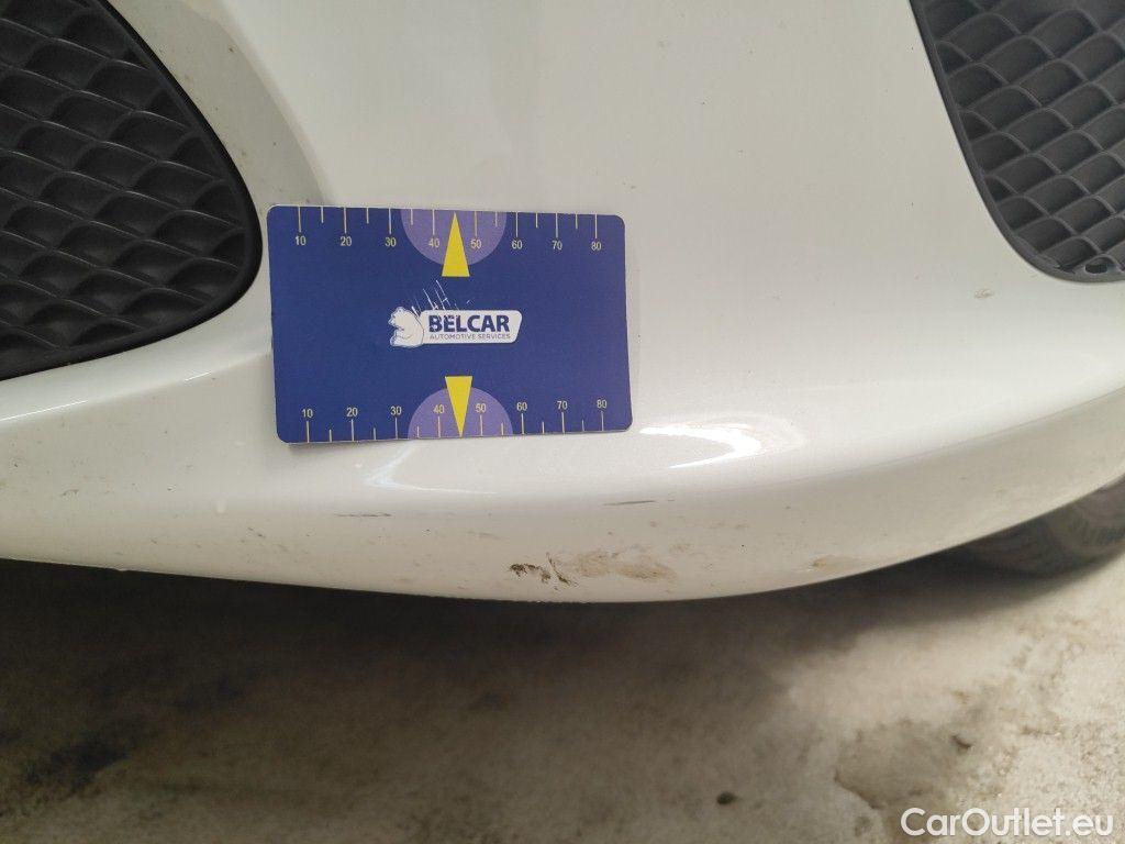 Mercedes  A-Klasse Mercedes-Benz  A 250 e Luxury Line 5d #30