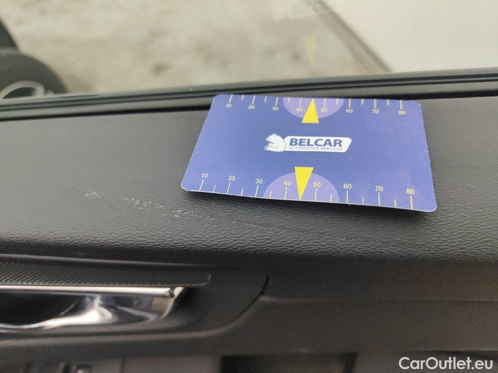 Volvo  XC60 VOLVO  DIESEL MILD HYBRID - 2.0 B4 197 AWD R-Design Geartronic 5d #73