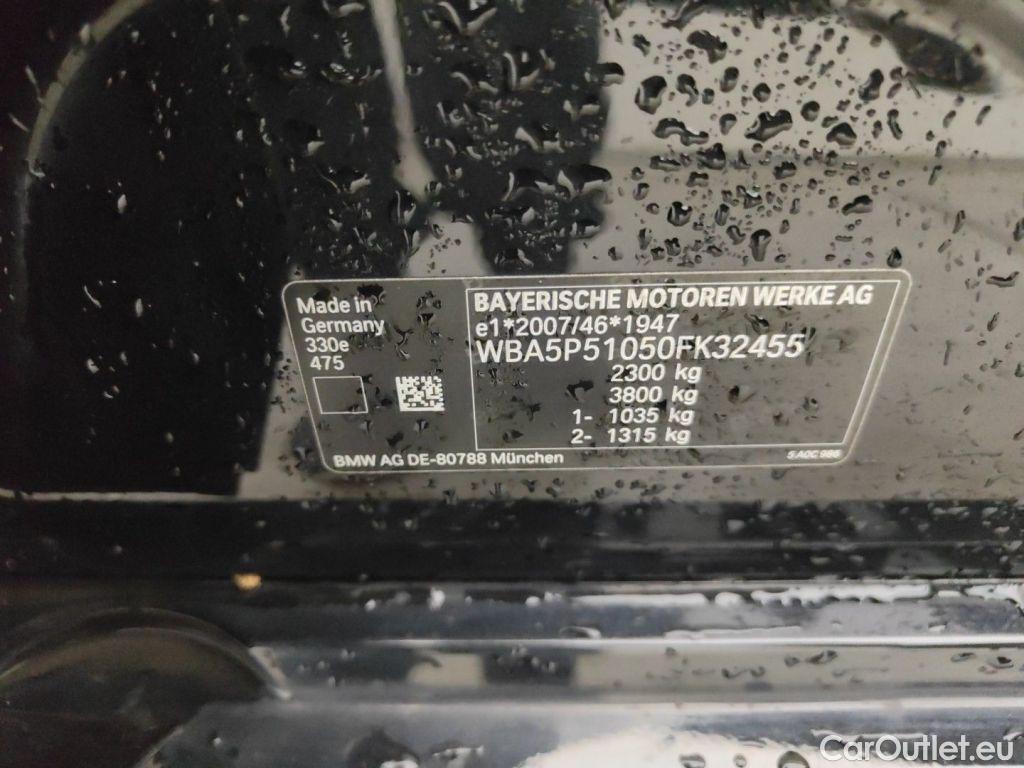 Bmw  Serie 3 BMW 3 - 2019 330eA 184 PHEV 4d #15