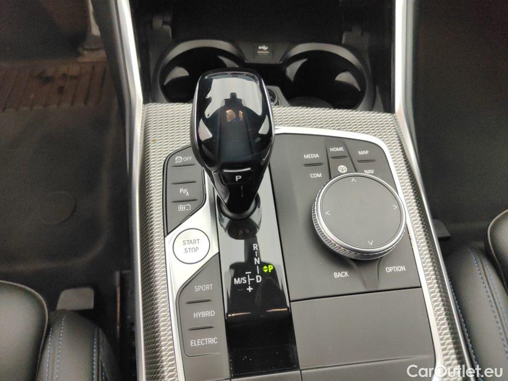 Bmw  Serie 3 BMW 3 - 2019 330eA 184 PHEV 4d #27