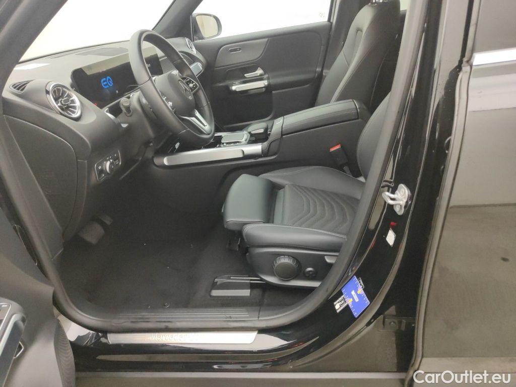 Mercedes  EQB MERCEDES  (X253) 66.5 kWh  250 190hp Business Line 5d #31