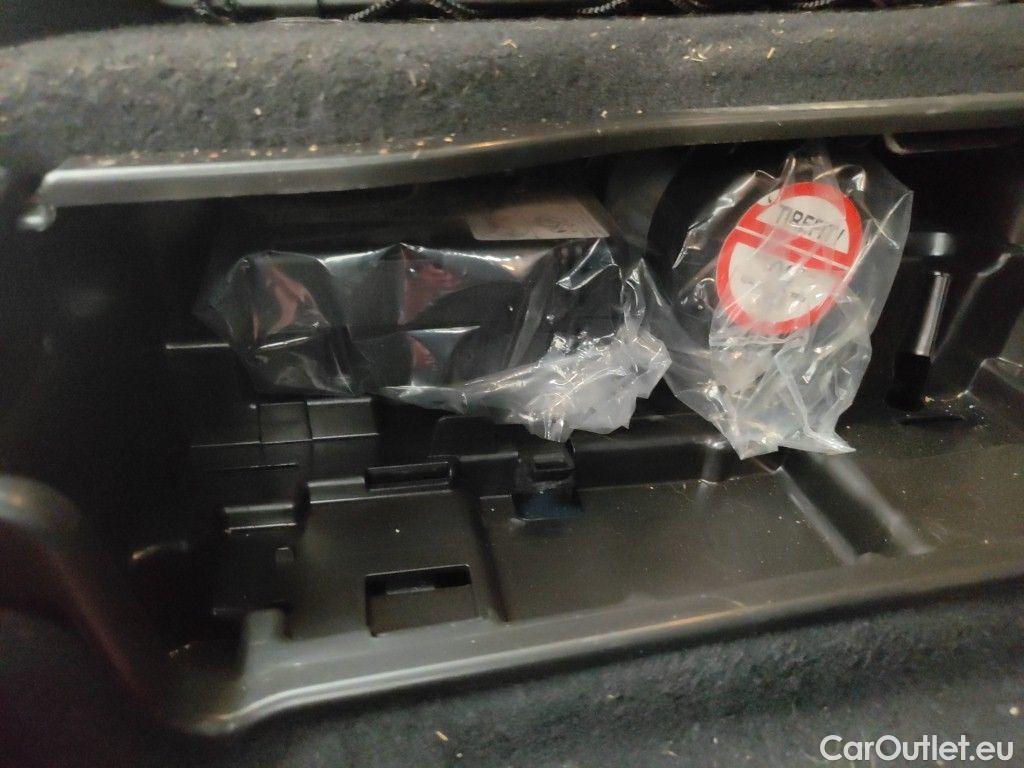 Mercedes  G-Klasee MERCEDES CLASSE GLC DIESEL (X253) - 2019 GLC 300 de 194 4-Ma PHEV Business Solution 5d #13