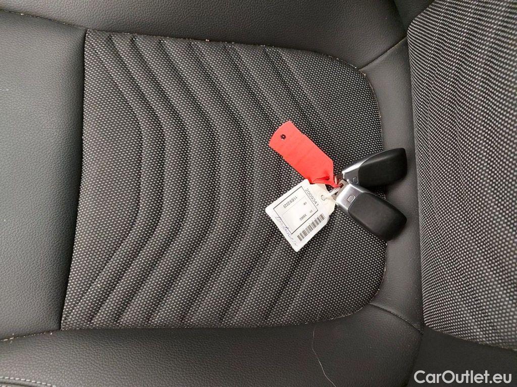 Mercedes  EQB MERCEDES  (X253) 66.5 kWh  250 190hp Business Line 5d #4