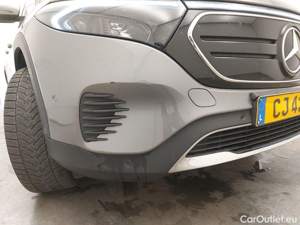 Mercedes  EQB MERCEDES  (X253) 66.5 kWh  250 190hp Business Line 5d #32
