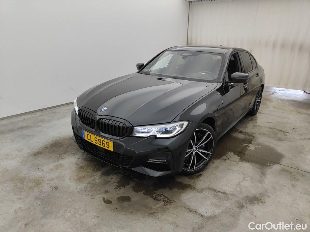 Bmw  Serie 3 BMW 3 - 2019 330eA 184 PHEV 4d #1