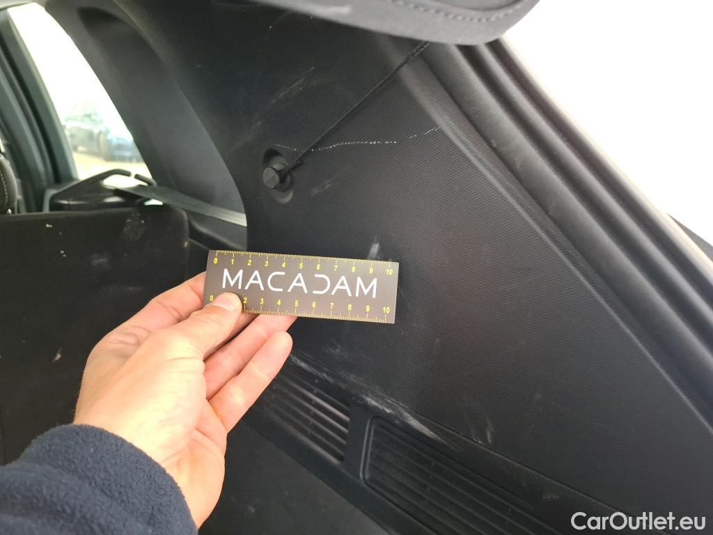 Ford  Kuga FORD  / 2019 / 5P / SUV 2.5 190 hybrid Flexifuel Pshift Titanium #15