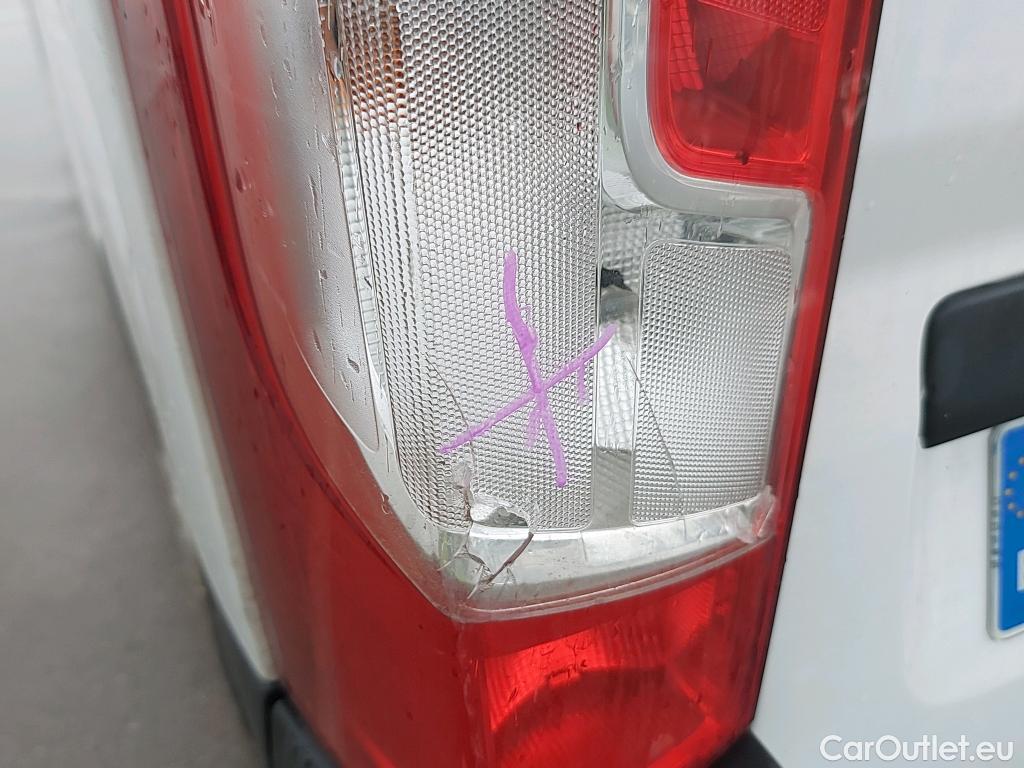  Opel  Movano OPEL  / 2021 / 4P / furgón Base L2H2 3.5T 2.2 BHDi 88kW #18