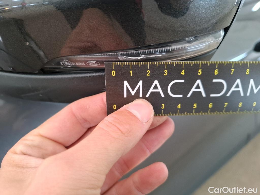 Ford  Kuga FORD  / 2019 / 5P / SUV 2.5 190 hybrid Flexifuel Pshift Titanium #19