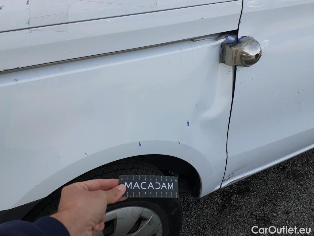  Mercedes  Vito MERCEDES-BENZ  / 2014 / 4P / furgón 111 CDI Larga #6