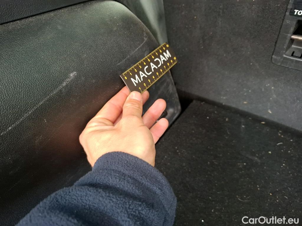 Ford  Kuga FORD  / 2019 / 5P / SUV 2.5 190 hybrid Flexifuel Pshift Titanium #13