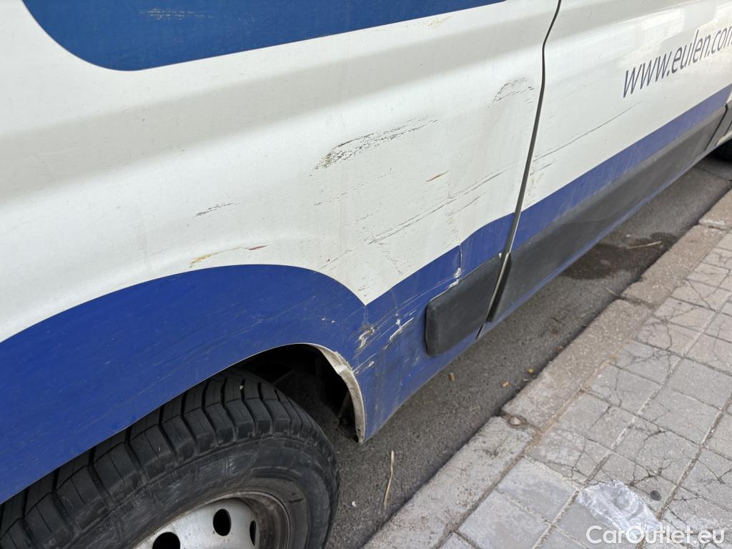 Citroen  Jumper CITROEN  / 2014 / 4P / furgón BlueHDi 103KW (140CV) Furgón 33L2H1  #17