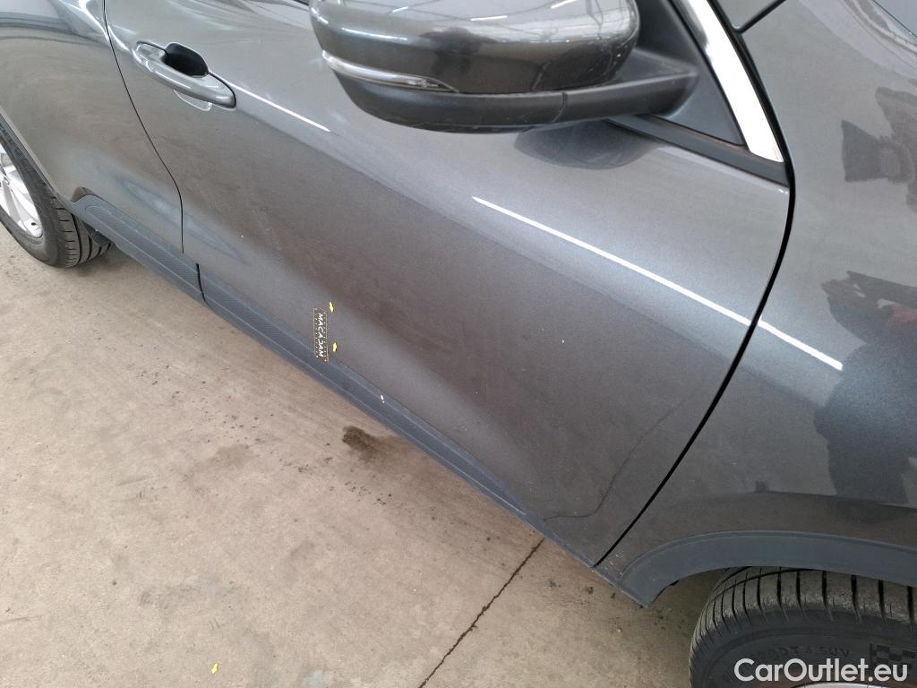 Ford  Kuga FORD  / 2019 / 5P / SUV 2.5 190 hybrid Flexifuel Pshift Titanium #1