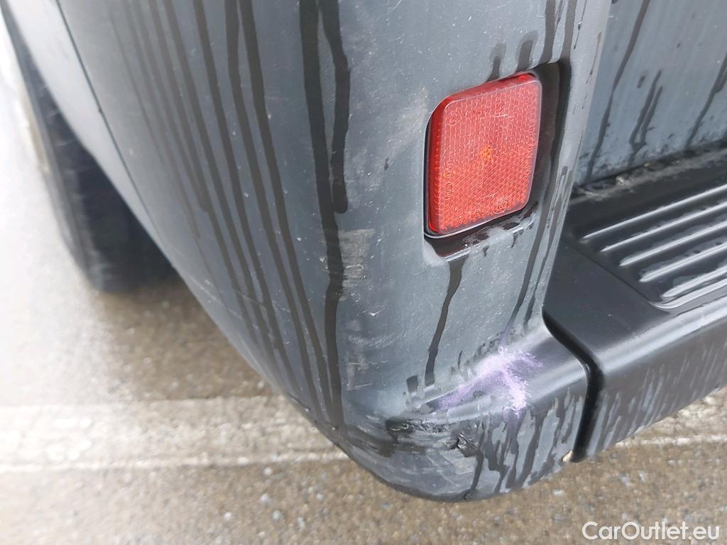  Opel  Movano OPEL  / 2021 / 4P / furgón Base L2H2 3.5T 2.2 BHDi 88kW #51