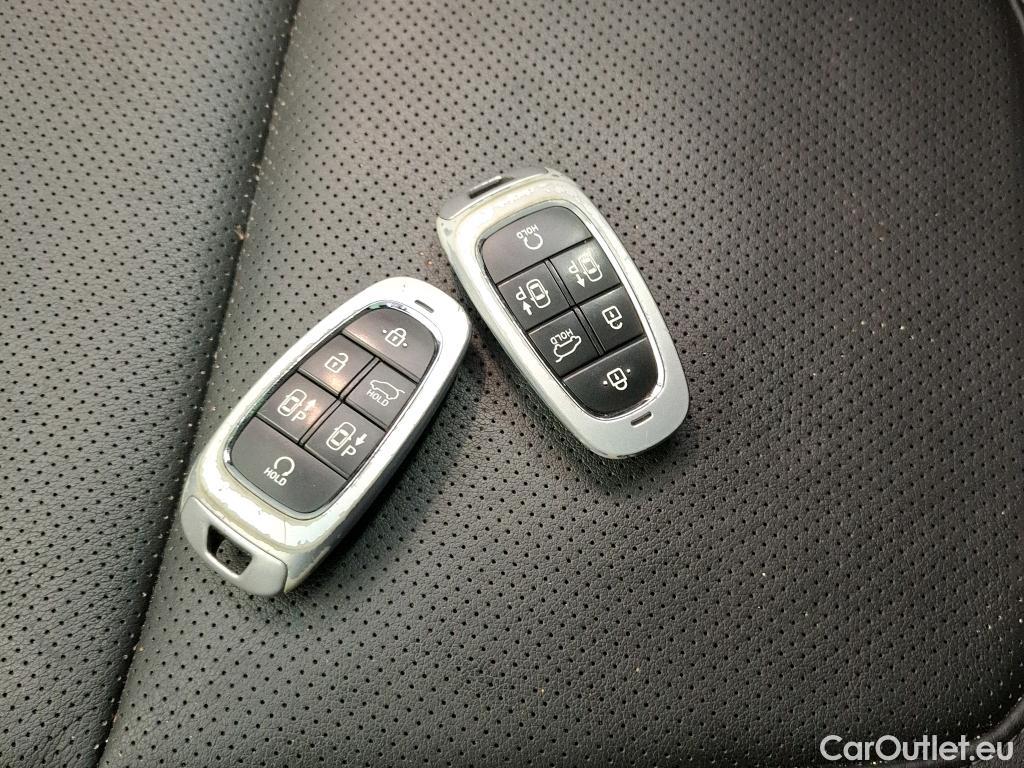 Hyundai  Tucson HYUNDAI   2020  5P  SUV 1 6 PHEV 265 HTRAC EXECUTIVE 4WD AUTO #12