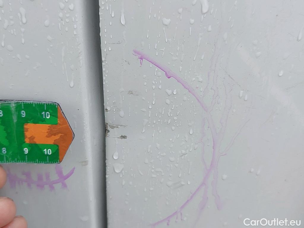  Opel  Movano OPEL  / 2021 / 4P / furgón Base L2H2 3.5T 2.2 BHDi 88kW #30